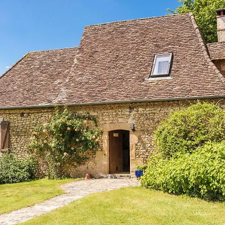 Magnificent With Pool In